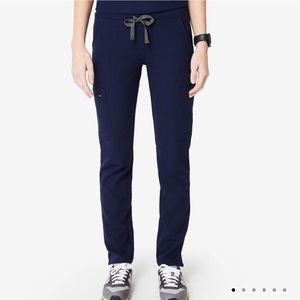 FIGS Yola Skinny Scrubs Petite XS Navy